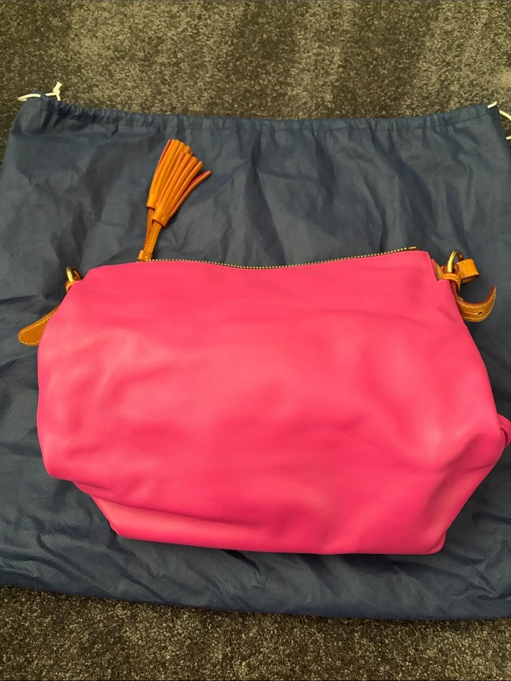 LIKE NEW - DOONEY & BOURKE - McKenzie Hobo - Pink
